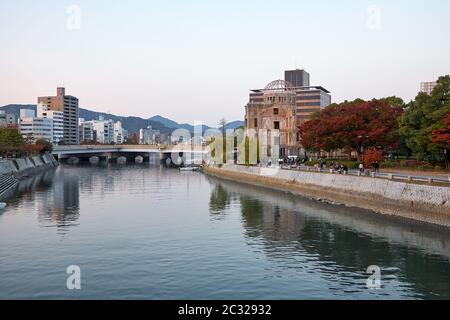 Der Ota Niet am Atombombenhypozentrum. Hiroshima Peace Memorial Park. Hiroshima. Japan Stockfoto