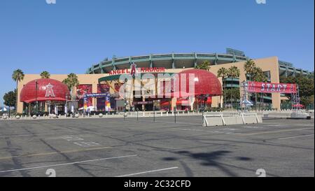 Langaufnahme des Angel Stadions in Anaheim Stockfoto