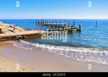 Dorf Vitt mit Steg in der Nähe von Kap Arkona, Insel Rügen in Deutschland Stockfoto