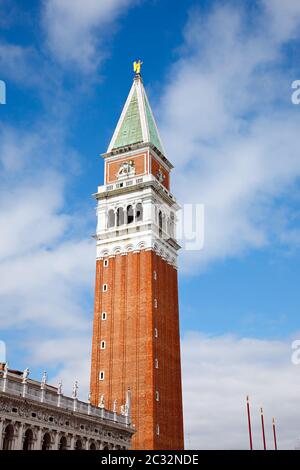 Campanile an der Piazza Sant Marko, Venedig Stockfoto