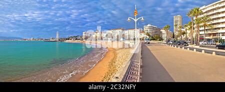 Saint Raphael Strand und Uferpromenade Panoramaaussicht, berühmten touristischen Ziel der Französischen Riviera, Alpes Maritimes, Frankreich Stockfoto