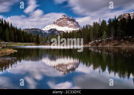 Bild der Landschaft in der Nähe der Drei Zinnen in Südtirol in Italien Stockfoto