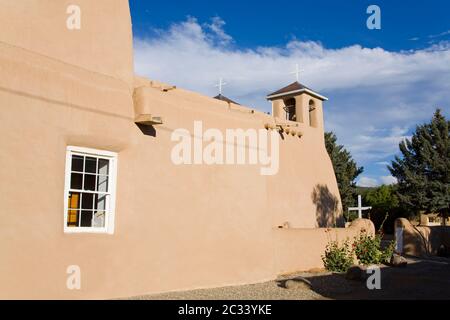 Kirche des heiligen Franziskus von Asis in Rancho de Toas, Stadt Taos, New Mexico, USA Stockfoto