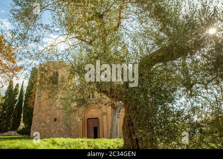 Die historische Kirche Pieve di Corsignano Pienza Toskana Italien Stockfoto