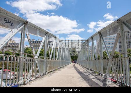 Entdeckung von Paris und den Ufern der Seine im Sommer, Frankreich Stockfoto