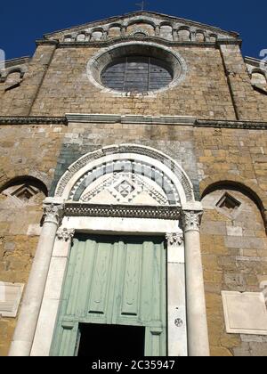 Volterra - Stadt in die Zeit gestoppt. San Michele Kirche Stockfoto