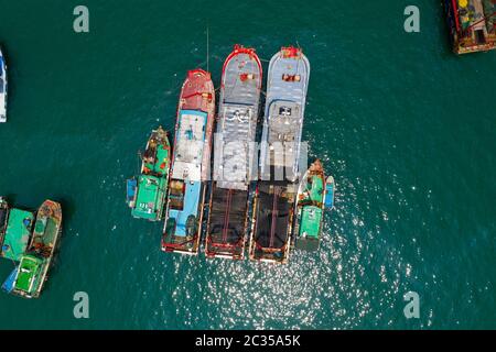 Aberdeen, Hongkong 11 May 2019: Ansicht des Hafens von Hongkong von oben Stockfoto