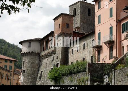 Castelnuovo di Garfagnana - der ariosto Schloss. Toskana, Italien Stockfoto