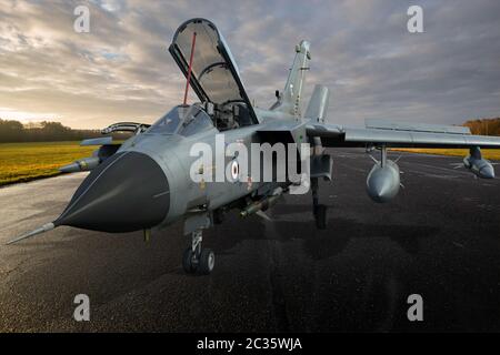 Panavia Tornado GR.1 - Sturmversion mit einer kompletten Palette von Luft-Boden-Ausrüstung für die RAF Stockfoto