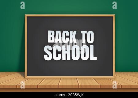 Back to School Banner mit schwarzer Kreidetafel auf Holztisch im Papierkunststil. Stock Vektor