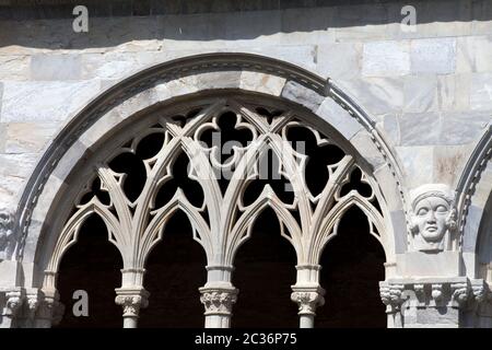 Pisa - Camposanto - Friedhof wurde im Jahre 1278 gebaut zu Haus die heiligen Schmutz zurück von Golgota während der Kreuzzüge gebracht. Es wurde dann die buria Stockfoto