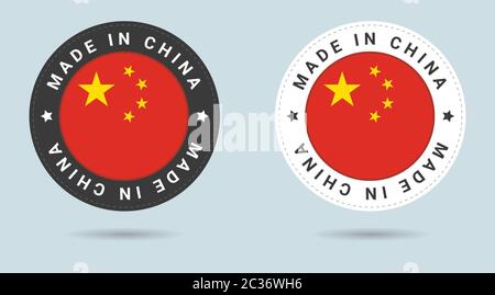 Set mit zwei chinesischen Aufklebern. Hergestellt in China. Einfache Symbole mit Flags. Stock Vektor