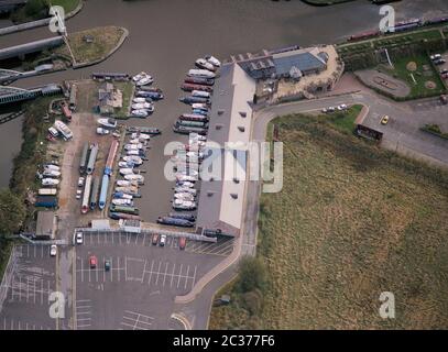 Eine Luftaufnahme von Stanley Ferry Aquädukt und Marina, Wakefield, West Yorkshire, Nordengland, Großbritannien, im Jahr 1996 Stockfoto