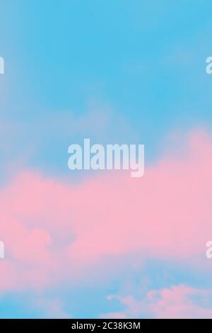 Blau rosa verschwommen Aquarell abstrakten Himmel Hintergrund Stockfoto