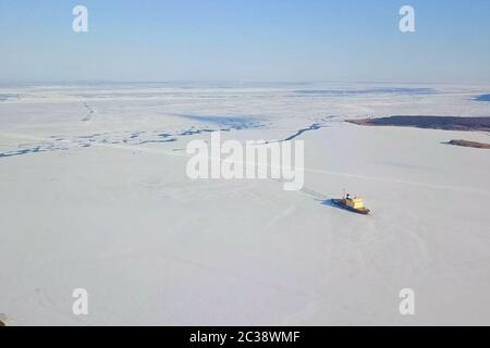 Ein Eis enpalled naldo, Eis brechen Schiff. Stockfoto