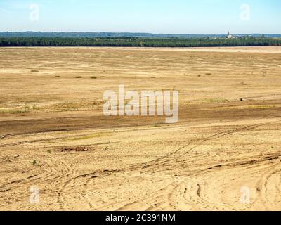 Blendow Wüste (Pustynia Blendowska) in Polen. Das größte Binnenland, weit weg von jedem Meer, Gebiet von losem Sand in Mitteleuropa. Einzigartige Touristenattraktion Stockfoto