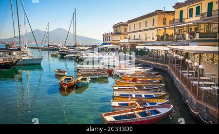 Im Borgo Marinariin Neapel auf den Golf von Neapel Kampanien Italien Stockfoto