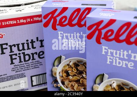 Kellogg's Fruit 'n Fiber Frühstücksflocken Stockfoto