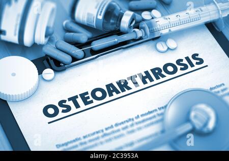 Osteoarthrose, Medizinisches Konzept mit Pillen, Injektionen und Spritze. Osteoarthrose - gedruckte Diagnose mit verschwommenem Text. Tonbild. 3D-Rendering. Stockfoto