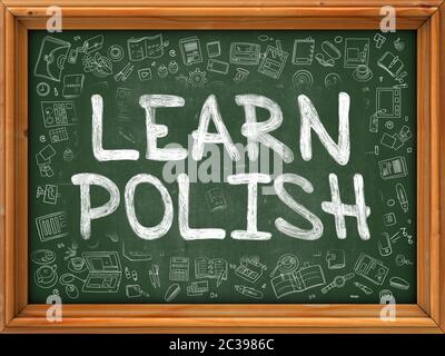 Lerne Polnisch Konzept. Moderne Liniendarstellung. Lernen Sie Polnisch handschriftlich auf grünen Kreidetafel mit Doodle Icons herum. Doodle Design Style von Le Stockfoto