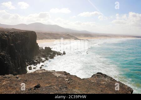 Tolle Aussicht auf Playa del Castillo in Fuerteventura, Kanarische Inseln Stockfoto