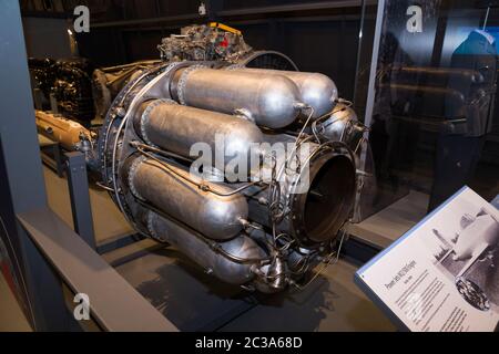 Motor der Entwicklungsdüse Power Jets W2/500. Hangar 1 / H1. Power Jets W.2 500 Turbojet-Motor von Frank Whittle und Power Jets (Research and D Development Ltd) im Royal Air Force Museum, Hendon, London, Großbritannien. (117) Stockfoto