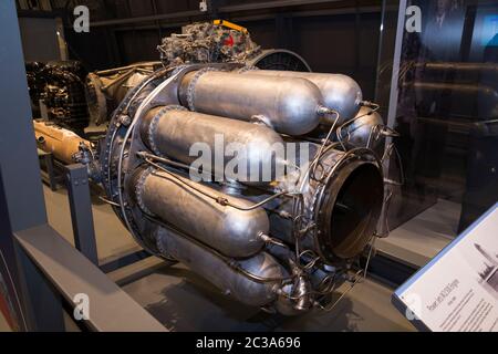 Motor der Entwicklungsdüse Power Jets W2/500. Hangar 1 / H1. Power Jets W.2 500 Turbojet-Motor von Frank Whittle und Power Jets (Research and D Development Ltd) im Royal Air Force Museum, Hendon, London, Großbritannien. (117) Stockfoto