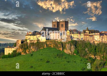 Stadt Saint-Flour. Cantal. Auvergne-Rhone-Alpes. Frankreich Stockfoto