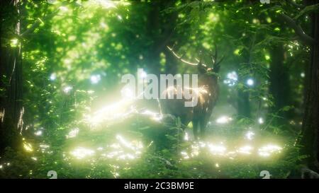 Große Rote Rehe in einem grünen Wald Stockfoto