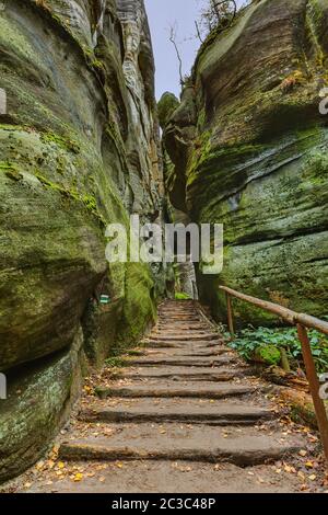 Felsen in Adrspach-Teplice Naturpark in der Tschechischen Stockfoto