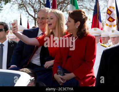 20. Januar 2015, Austin, Texas, USA: Gouverneur von Texas, Eröffnungsparade mit der Regierung. Greg Abbott, seine Tochter Audrey und seine Frau Cecilia. ©Marjorie Kamys Cotera/Daemmrich Photography Stockfoto