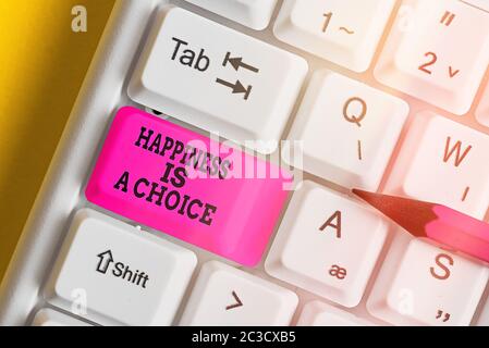 Handgeschrittlicher Text Glück ist EINE Wahl. Konzeptionelles Foto Bleib glücklich, egal was motiviert war Stockfoto