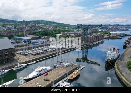 Luftdrohnenaufnahme des James Watt Dock Marina Greenock Inverclyde Stockfoto