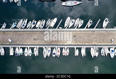 Luftdrohnenaufnahme des James Watt Dock Marina Greenock Inverclyde Stockfoto