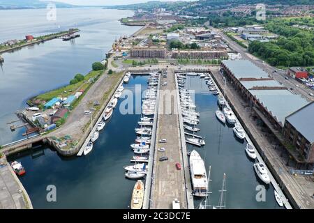 Luftdrohnenaufnahme des James Watt Dock Marina Greenock Inverclyde Stockfoto