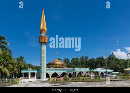 Pekan Tutong, Brunei: Hassanal Bolkiah Moschee Stockfoto