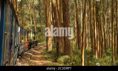 Ooty Toy Train Ride in Indien. Stockfoto
