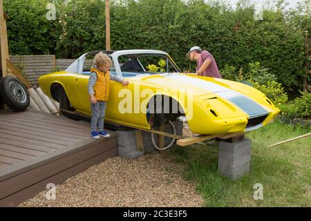 Lotus Elan +2 Classic Car Custom Whirlpool im Bau. Medstead, Alton, Hampshire England, Großbritannien. Stockfoto