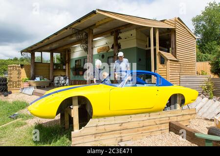 Lotus Elan +2 Classic Car Custom Whirlpool im Bau. Medstead, Alton, Hampshire England, Großbritannien. Stockfoto