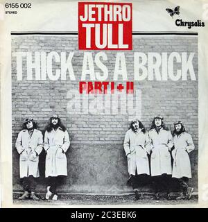 Jethro Tull - Thick as a Brick - Vintage 12'' Vinyl LP 01 Cover Stockfoto