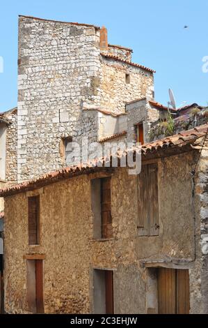 quinson Dorf im Süden Frankreichs Stockfoto