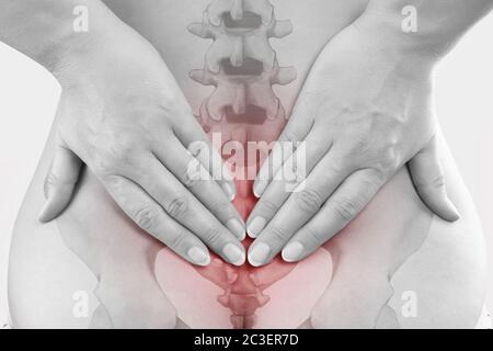 Schmerzen im unteren Rücken. Stockfoto