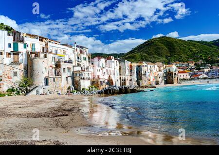 Cefalu mittelalterliche Dorf der Insel Sizilien Stockfoto