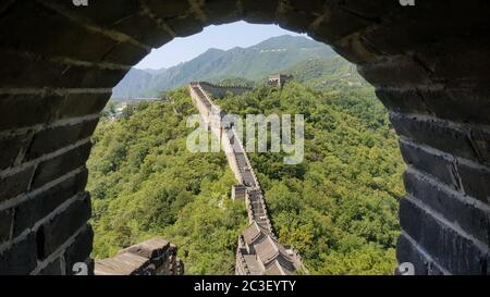 Die Chinesische Mauer in Mutianyu bei Peking. Stockfoto