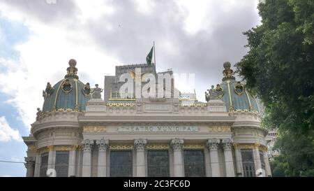 RIO DE JANEIRO, BRASILIEN- 24, MAI, 2016: Nahaufnahme der Fassade des theatro Municipal in rio de janeiro, brasilien Stockfoto