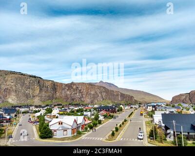 El Chalten, Argentinien. Januar 17 2019. Kleines Bergdorf in der Provinz Santa Cruz im Los Glaciares Nationalpark am Fuße des Fitz Roy m Stockfoto