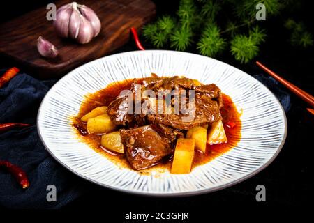 Chinesische Lebensmittel Schmoren in Sojasauce Rindfleisch brisket Stockfoto