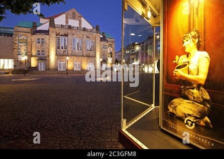 Theater und Foto der Theateraufführung La Cenerentola mit Olga Privalova, Osnabrück, Deutschland Stockfoto