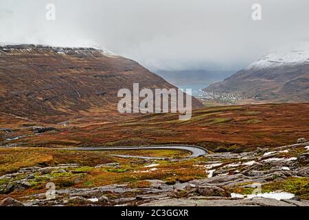 Panoramablick auf Seydisfjordur, Island Stockfoto