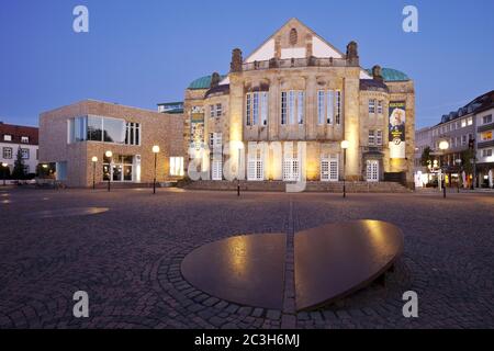 Theater am Abend, Osnabrück, Niedersachsen, Deutschland, Europa Stockfoto